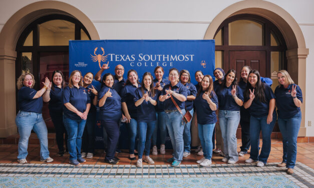 TSC Ambassador Counselor Training Program Seeks to Build Bridges Between High School and College