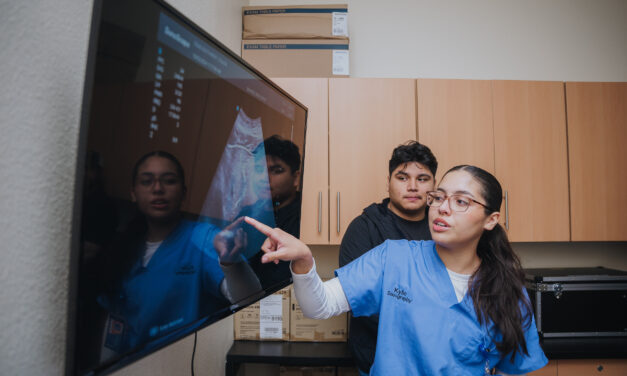 Diagnostic Medical Sonography Students Offering Free Ultrasounds
