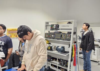Texas Southmost College was proud to welcome students from Porter Early College High School to the IMMT 2025 Minicamp, held on March 24, 25, 26, 31, and April 1–2.