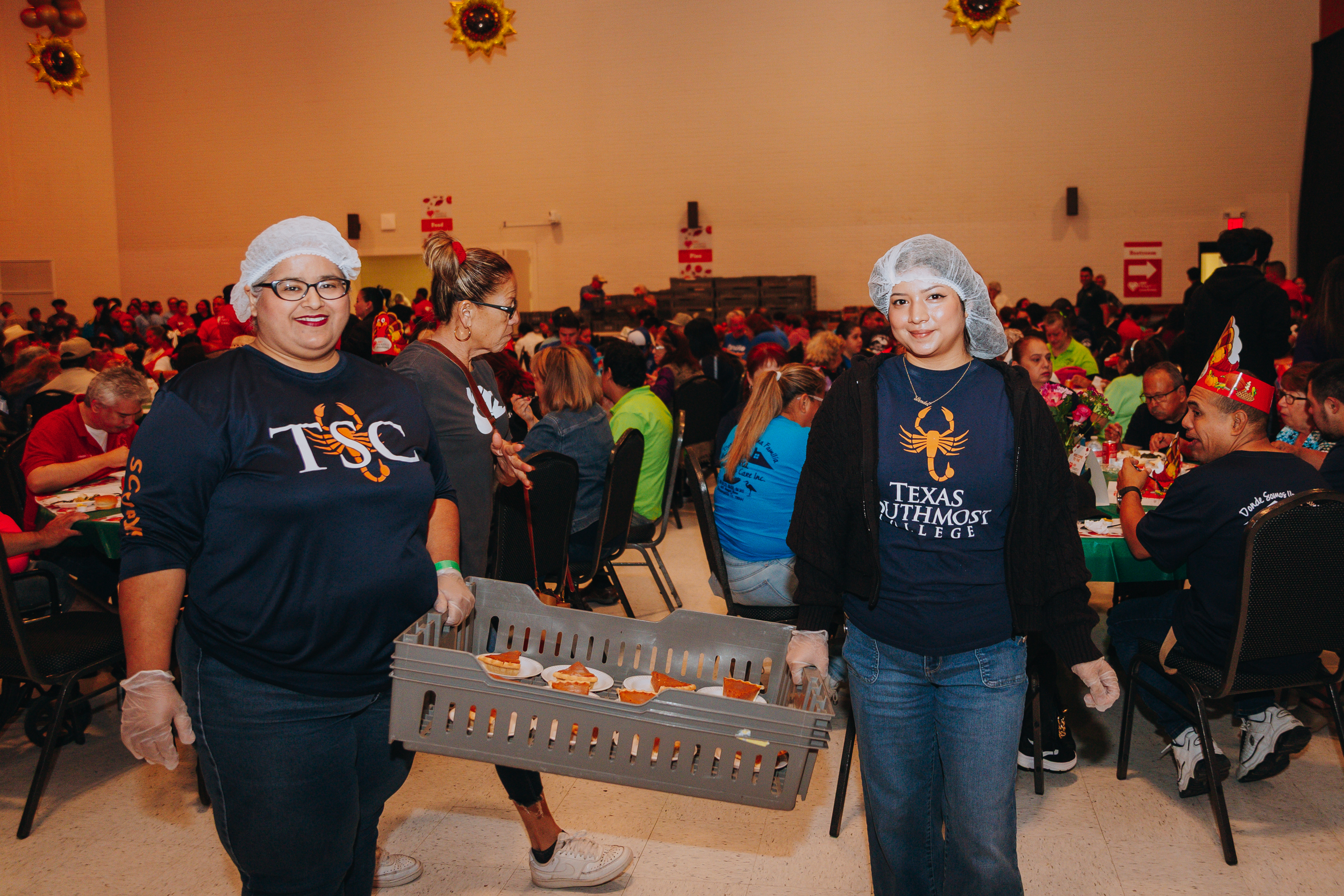 TSC Volunteers at H-E-B Feast of Sharing