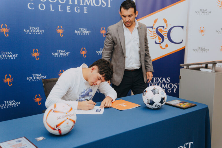 Raul Lopez, TSC, North American University, Soccer