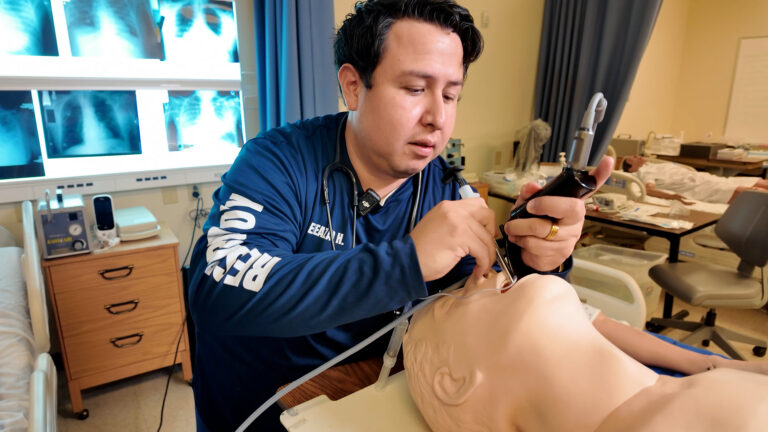 Eleazar Hernandez, a student in the Texas Southmost College (TSC) Respiratory Care program, earned second-place honors at the Texas Society for Respiratory Care South Region South Padre Island Symposium for his presentation of scholarly work focused on airway diseases.